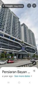 WORTH BUY Luxury Condominium Queens Waterfront 1 Seaview 1200 sf Renov