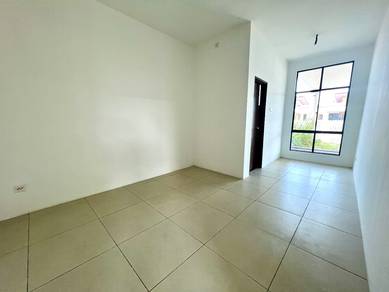 BSI Semi-D House For Sale
