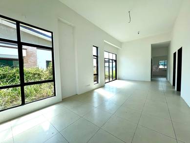 BSI Semi-D House For Sale