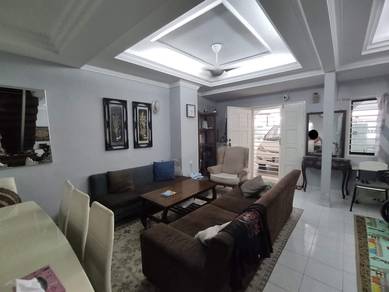 Freehold Fully Renovated 2 Storey Sek 25 Shah Alam