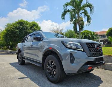 Nissan NAVARA PRO-4X 2.5 Full loan OTR!!OTR!!