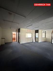 Partially Furnished Office Lot For Rent @Georgetown