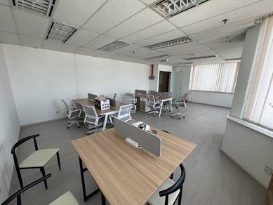BOUSTEAD TOWER office lot for rent , bu 580sf