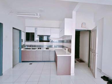 Pangsapuri Damai @ Sek 25 Shah Alam - 3R2B | Full Kitchen | 2 Parking