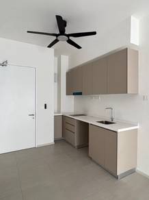 mh platinum 2 room partly for rent