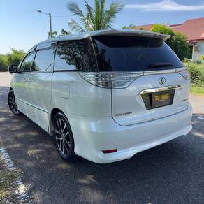 Toyota ESTIMA 2.4 AERAS FACELIFT (A)