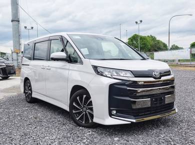 Toyota NOAH 2.0 SZ (A)