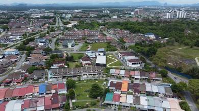 Tabuan, Jalan Kedandi Detached Lot For Sale  Land size: 19.36points