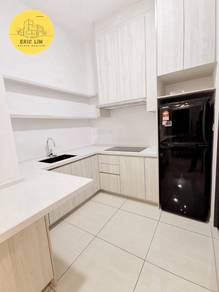 Studio Unit !! Queens Residence 2, 300 Sqft, Mid Floor, With Wifi Incl