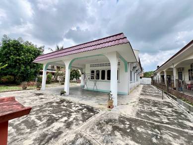 Sungai Siput Huge Land Size Single Storey Bungalow For Sales