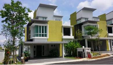 [BELOW MARKET 600K]2.5 Storey Bungalow Tijani Ukay Ampang
