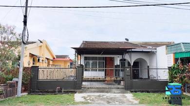 Semi-D Taman Mewah Lunas / HUGE LAND / FREEHOLD