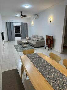 Condo Akasia Bukit Jalil Fully furnished with internet Nice Unit