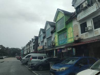 Tampoi Utama/3 storey/Below Market