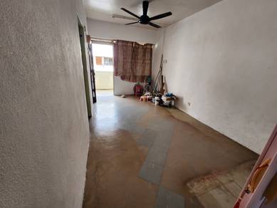 Greenlane Height Block 3 At Greenlane Freehold ( Full Loan )