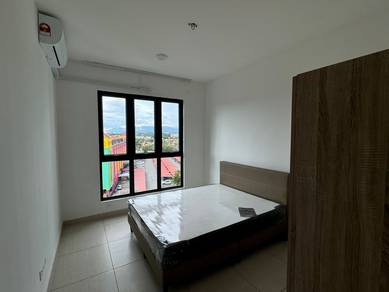 One Jesselton Condo near QE1