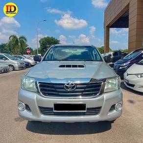 Toyota HILUX 2.5 STD VNT (M) 4WD