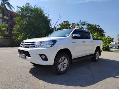 Toyota HILUX 2.4 G  (A) 4X4 Full Leather Seat