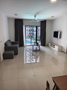 Huni Residence Shah alam ( furnished 3 rooms 2 bath 2 parking )
