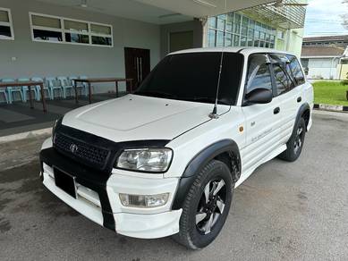 Toyota RAV4 2.0 (A)