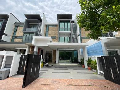 Shah alam klang luxury 3 storey superlink house seksyen u13 setia alam