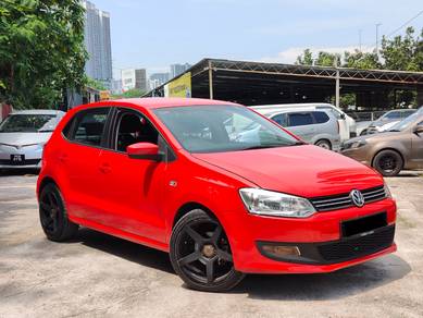 Volkswagen POLO HATCHBACK 1.6 (CKD) (A)