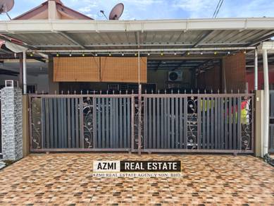 Single Storey Intermediate Terrace at Samariang Petrajaya