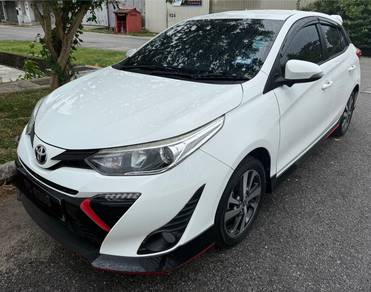 Toyota YARIS 1.5 E (A)