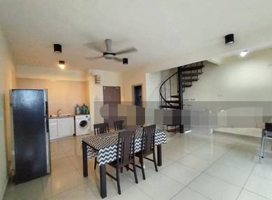 Duplex Apartment One South Flexis 2 rooms walking to Mrt near APU