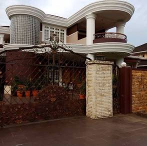 Below MV Taman Pelita Jaya Petrajaya 19. 33 Points 7R4B Bungalow