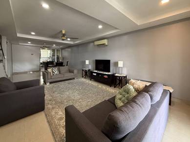 Fully Renovated move in condition ss19