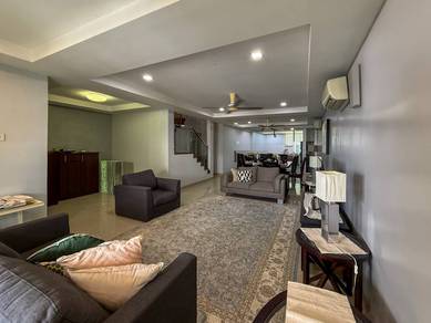 Fully Renovated move in condition ss19