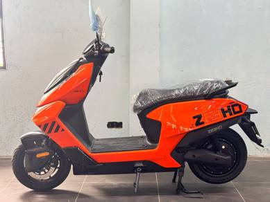 Zeeho AE4 READY STOCK !!!