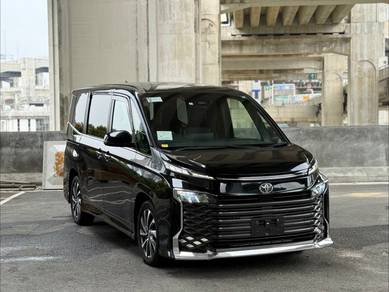 k SALE UNREG  2020 Toyota VOXY 2.0 ZS KIRAMEKI