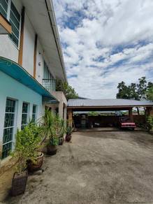Cheap, Big Land Size Bungalow @ Jalan Cross, Kuching. Near Green Road.