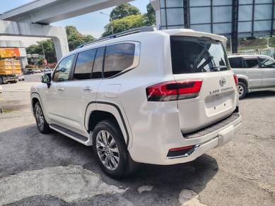 Toyota LANDCRUISER 3.5 ZX NEW CAR Grade 6A