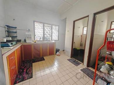 FULL LOAN Taman Klang Indah Kampung Jawa 1 Storey Endlot 20x60 Reno FH