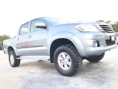 Toyota HILUX 2.5 G TRD(A)LEATHER SEAT/NEW FACELIFT