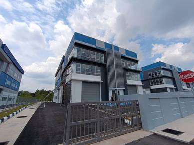 Brand New Balakong Jaya 2.5sty CORNER Semi D Factory 10430sqft 200amps