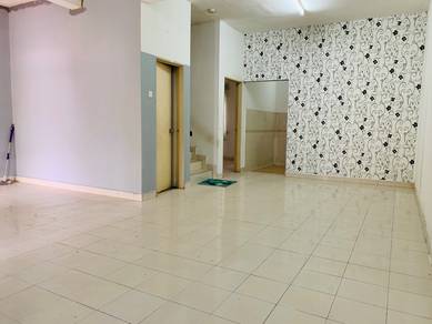House In Oug happy Garden FREEHOLD, Kuchai Lama