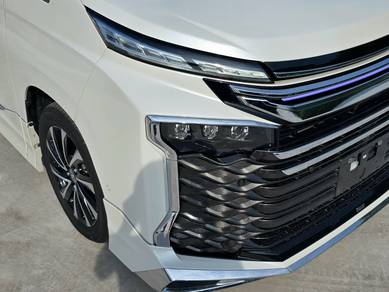 Toyota VOXY 2.0 S-Z (A)+8year Warranty