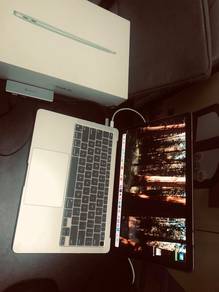 laptop macbook air m1 silver