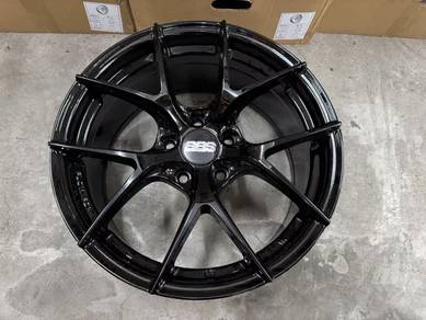 New rim 17x8jj BBS F1-R thai  fc fe hrv s70 k3