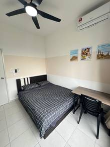 Medium Room @ Nikka Residence Cheras 4 mins Walk To LRT Salak Selatan
