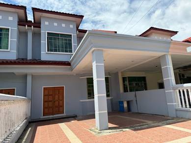 Prime location 7 Rooms for Rent--  Tawau Taman Meteor Terraced House