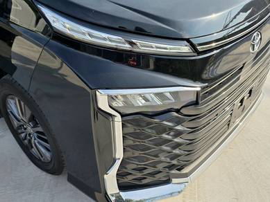 Toyota VOXY 2.0 S-G (A)+8year Warranty