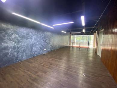 【Move in condition】Office NEO Damansara Perdana 1200sf with bathroom