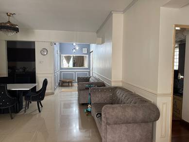 Condo for sale Subang Jaya - Negotiable !
