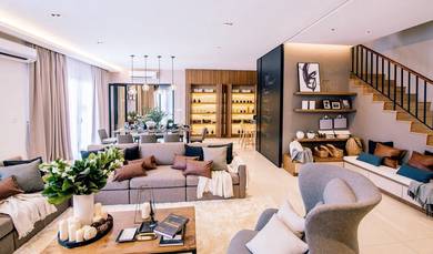 MONT KIARA Condo ✅ 4300sf ✅ 4 CAR PARK, FULLY FURNISH, BATHTUB, 5 ROOM