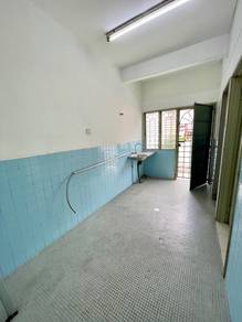 2 Storey House Taman Sri Aman, Batu 9 Cheras, Newly Painted, Gated